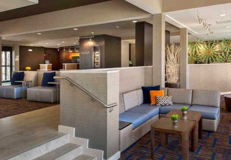 Courtyard Dallas Addison Midway Luaran gambar