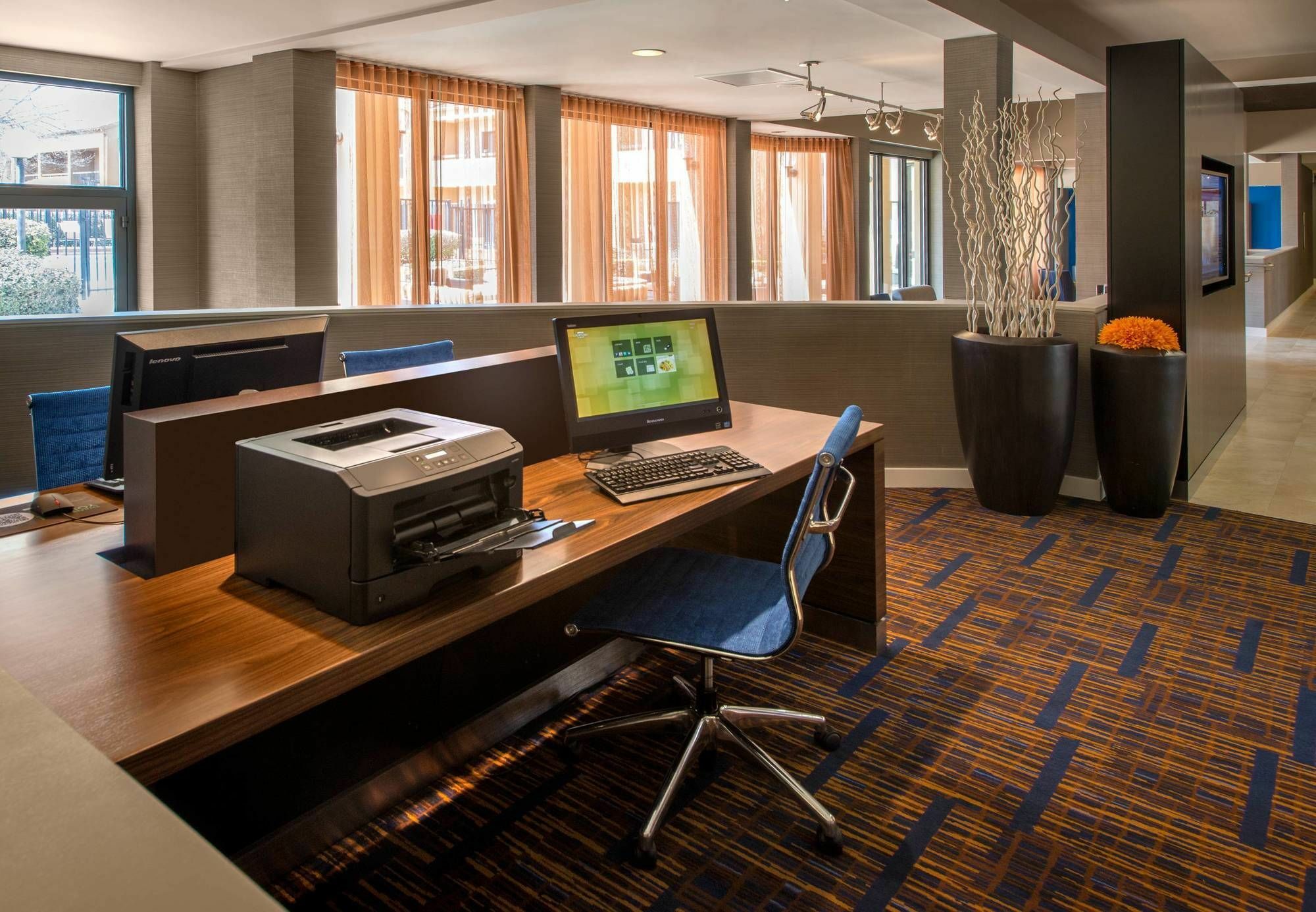 Courtyard Dallas Addison Midway Luaran gambar